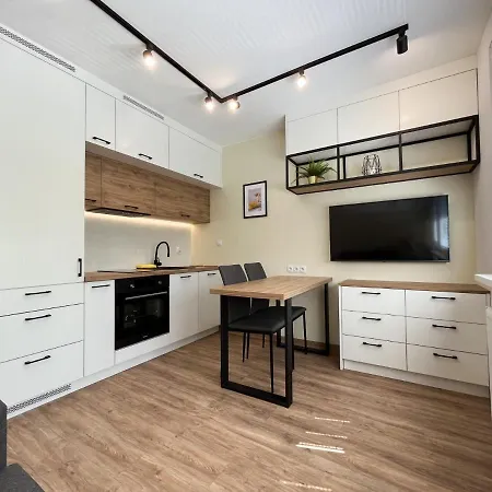 Batorego 16 Orange Prywatne Mieszkanie 300m Od Metro Pole Mokotowskie I Sgh Samodzielne Zameldowanie! Self Check-in System! Warszawa