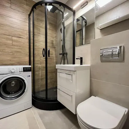 Batorego 16 Orange Prywatne Mieszkanie 300m Od Metro Pole Mokotowskie I Sgh Samodzielne Zameldowanie! Self Check-in System! *