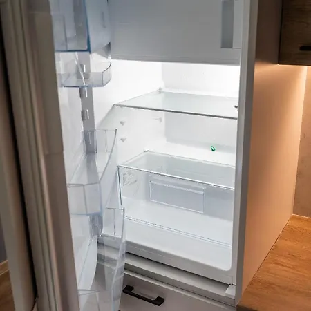 Batorego 16 Orange Prywatne Mieszkanie 300m Od Metro Pole Mokotowskie I Sgh Samodzielne Zameldowanie! Self Check-in System!