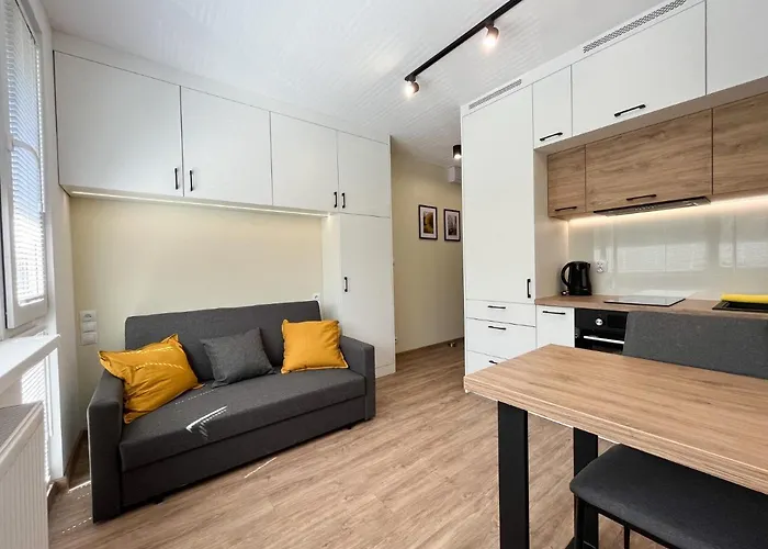 Batorego 16 Orange Prywatne Mieszkanie 300m Od Metro Pole Mokotowskie I Sgh Samodzielne Zameldowanie! Self Check-in System! 公寓