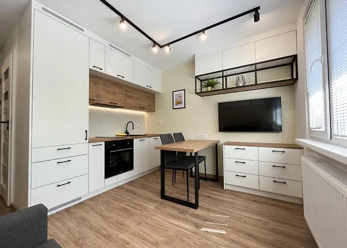 Batorego 16 Orange Prywatne Mieszkanie 300m Od Metro Pole Mokotowskie I Sgh Samodzielne Zameldowanie! Self Check-in System! Varsavia