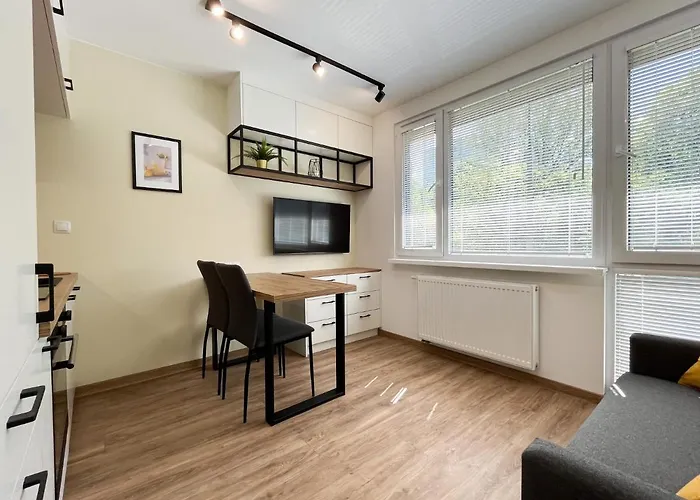 Batorego 16 Orange Prywatne Mieszkanie 300m Od Metro Pole Mokotowskie I Sgh Samodzielne Zameldowanie! Self Check-in System!