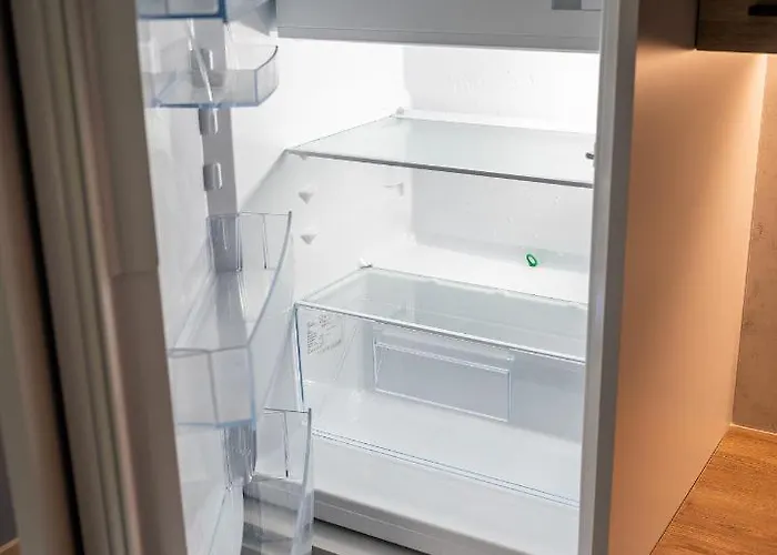 Batorego 16 Orange Prywatne Mieszkanie 300m Od Metro Pole Mokotowskie I Sgh Samodzielne Zameldowanie! Self Check-in System!